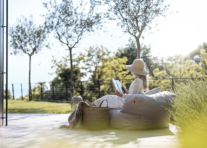 Βίλα My Summer Lakeside With Pool And Hot Tub