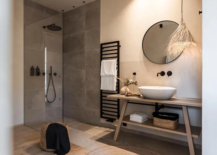 My Summer Lakeside With Pool And Hot Tub Βίλα *